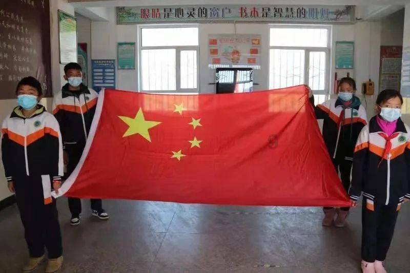 逃离宝船